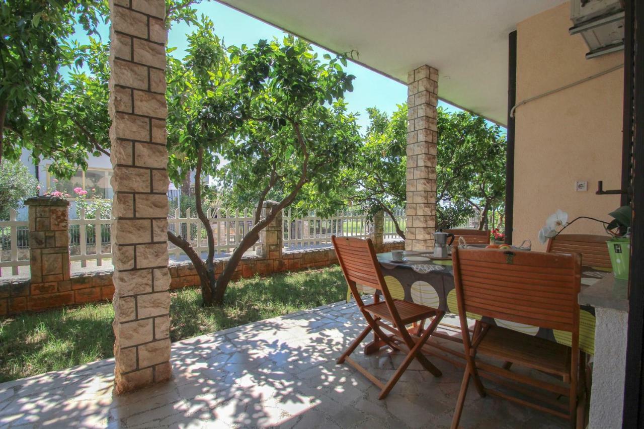 Apartment Sanja Novigrad  Luaran gambar