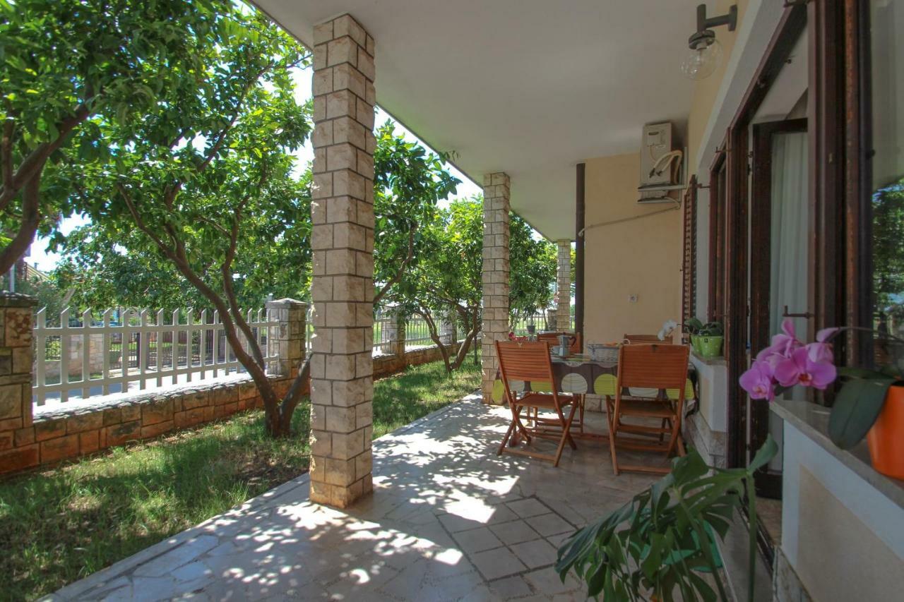 Apartment Sanja Novigrad  Luaran gambar