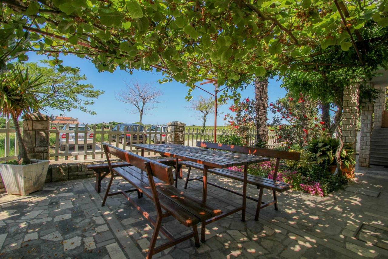 Apartment Sanja Novigrad  Luaran gambar